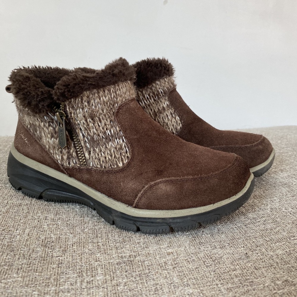 Skechers Womens Leather Ankle Boots Size 7.5 Relaxed Fit Easy Going Warmhearted